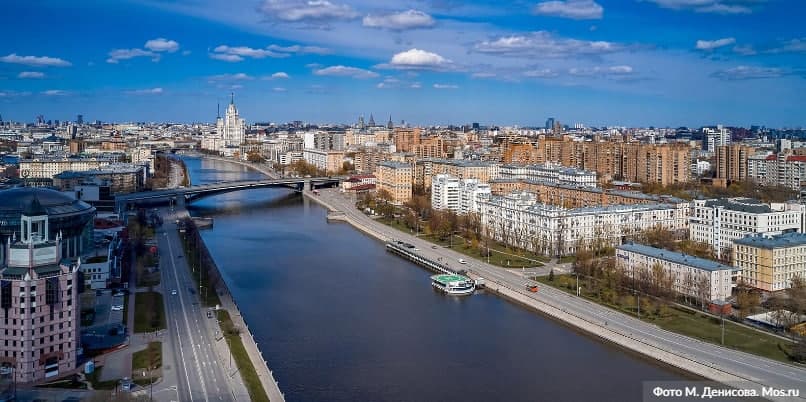 Собянин обратился к москвичам с просьбой воздержаться от участия в незаконных акциях