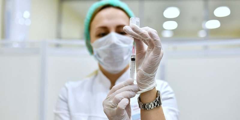 У москвичей станет больше возможностей для прививки благодаря интраназальной вакцине «Спутник Лайт»
